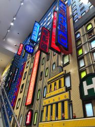 -乐高品牌旗舰店(人民广场店)