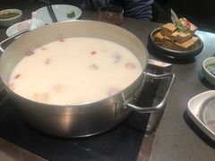 -捞王锅物料理(上海世茂广场店)