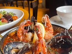 -LESCEDARS Brasserie Bistro香柏树