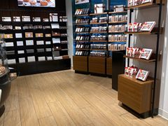 -Laderach 莱德拉(上海环贸iapm店)