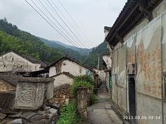 -石台牯牛降景区