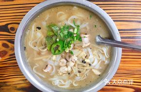 Old Friend Flower Rice Noodle Roll