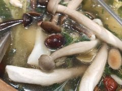-菌小白火锅(时尚天河店)