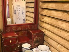 卡座-闯关东东北农家菜(崂山石老人店)