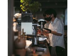 -Metal hands·铁手咖啡