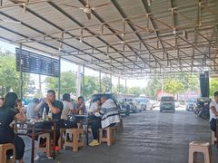 -佰运猪蹄(高陵店)