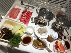 -鼎鼎香·港式火锅(北京SKP店)