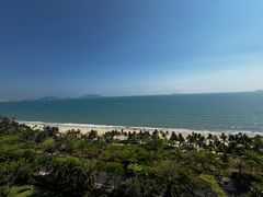 -三亚湾海居雅高铂尔曼度假酒店