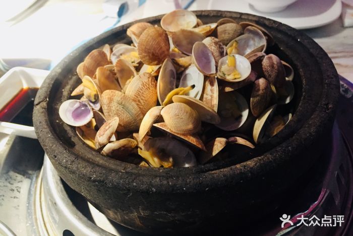 鸣记烤鱼量贩店(茂业天地店)石锅海鲜图片 - 第1张