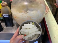 泡菜-成都你六姐·牛肉冒菜(城市集市合生汇店)