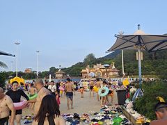 -汤山欢乐水世界