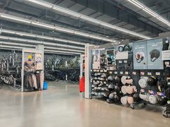 -迪卡侬(越秀公园店)