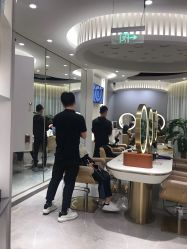 -Mr.JUDY洗个头发