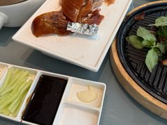 “酥不腻”烤鸭-小大董·烤鸭(观景餐厅·南京西路店)