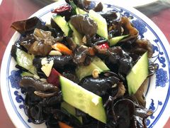 -北京龙庆四季香农家饭庄·灶台鱼·碳烤虹鳟鱼(龙庆峡店)