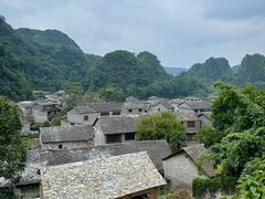 -高荡千年布依古寨旅游景区