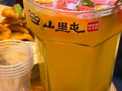 -山里屯铁锅炖·东北菜(康桥店)