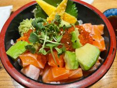 三文鱼鱼籽牛油果拌饭-阿吾罗日本料理(K11艺术中心店)