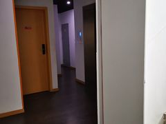 -魔方公寓青年社区(恒丰路店)