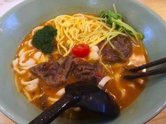 手切酸菜牛腱子面-陳八两面家(滨江天街店)