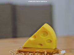 芝士咸蛋黄蛋糕-星巴克(成都太古里二店)