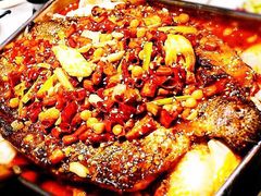 -鸣记脆皮烤鱼(岐山路店)