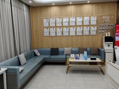 -上海仁爱医院口腔科 · 种植