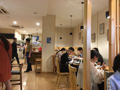大堂-许府牛火锅(信义坊总店)