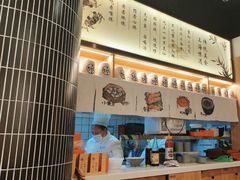 -馋三尺蟹粉小笼(人民广场店)