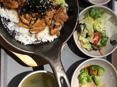 -大食代美食广场(上海中心店)