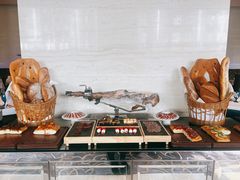 -AZUR聚(香格里拉饭店)