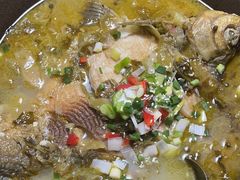 -小凤庭·地道湖北菜武昌鱼·藕汤(38年黄鹤楼店)