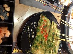 -何师烧烤·香辣蟹·川菜·30年老品牌(太古里旗舰店)