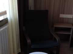 -忆江南酒店(交通大学咸宁路地铁站店)