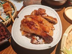 -包整·丝娃娃(一览甲秀楼风景店)