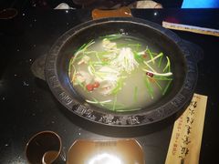 宽板凳筒骨清汤锅底-宽板凳老灶火锅(南礼士路店)