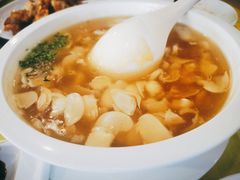 烩乌鱼蛋汤-同和居(月坛店)