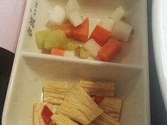 -拿渡·水煮鱼麻辣香锅(王府井奥莱·香江小镇店)