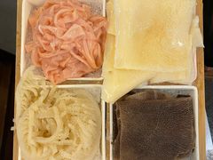 -龙隆昌·鲜品火锅·江湖烤鱼