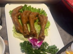 -德天肥牛海鲜火锅(城西银泰店)