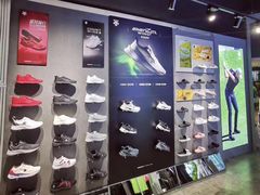 -迪桑特DESCENTE(北京三里屯BLANC店)