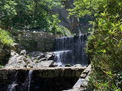 -燕子河大峡谷天坑仙境