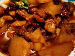 新疆沙湾大盘鸡-巴依老爷新疆美食(常营店)