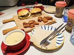 -必胜客(松雷店)