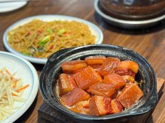 外婆红烧肉-民间瓦缸煨汤館(嵩山路店)