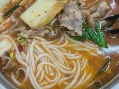 -汤小云火锅米线(钻汇广场店)