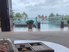 -亚龙湾喜来登·美景台大堂吧