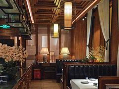 -八府香鸭·啫啫煲(华山路店)