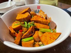 攸县香干-唐伯虎新派湘菜馆(石夏时代广场店)