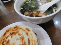-子午路张记肉夹馍(翠华路店)